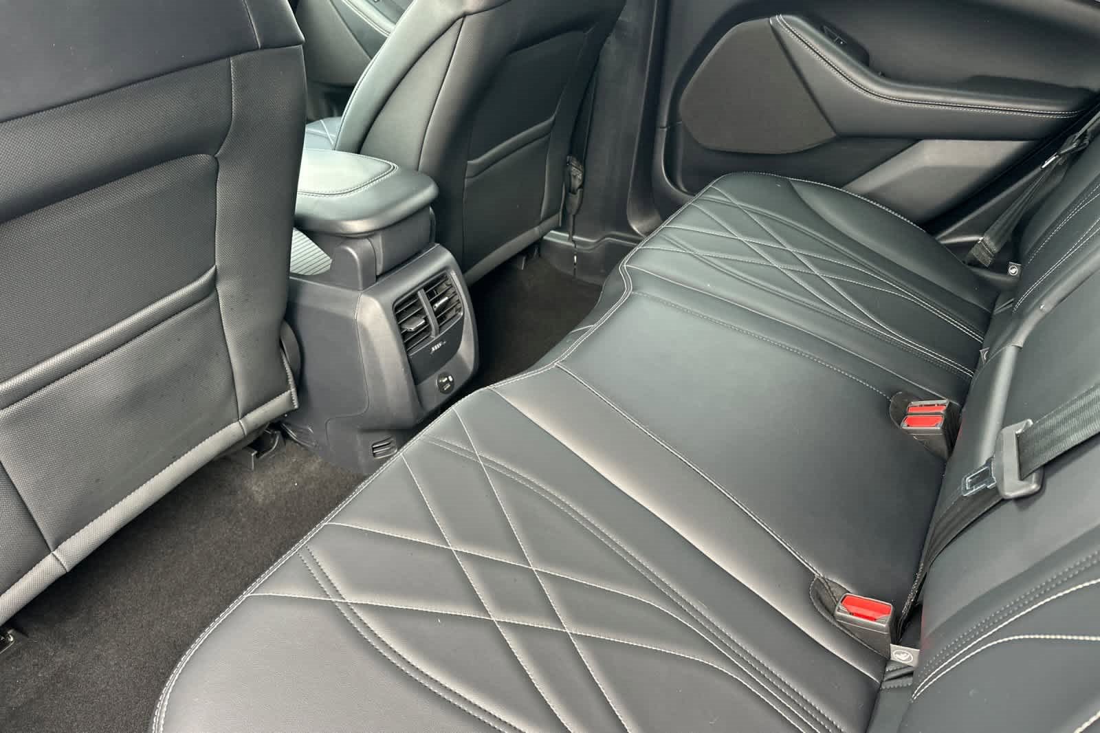 Certified 2022 Ford Mustang Mach-E Select image 4