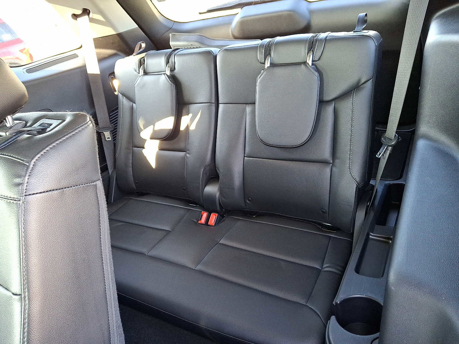 Certified 2020 Ford Explorer XLT w/ Equipment Group 202A image 11