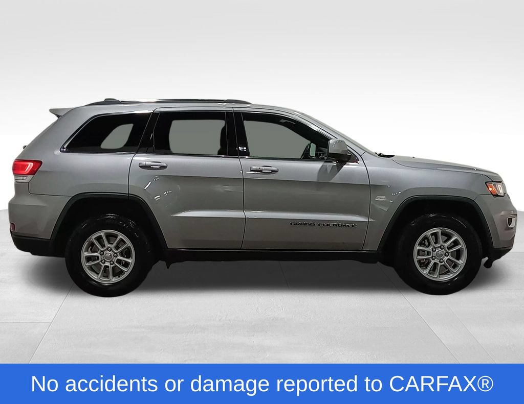 Used 2019 Jeep Grand Cherokee Laredo AWD/4WD image 2