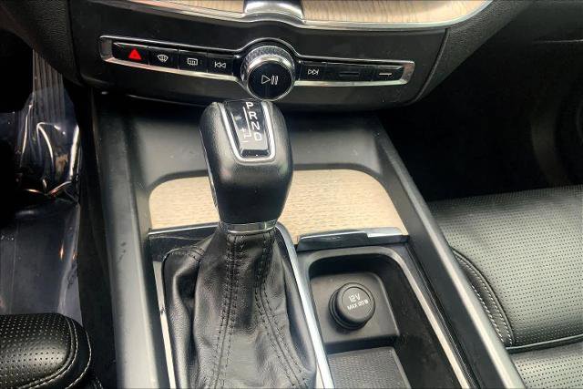 Used 2021 Volvo XC60 T5 Inscription image 34