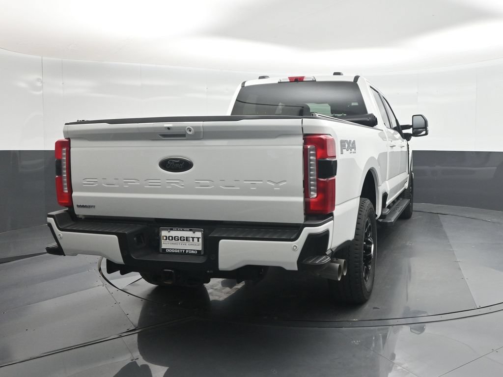 Certified 2025 Ford F250 Lariat w/ Black Appearance Package AWD/4WD image 26