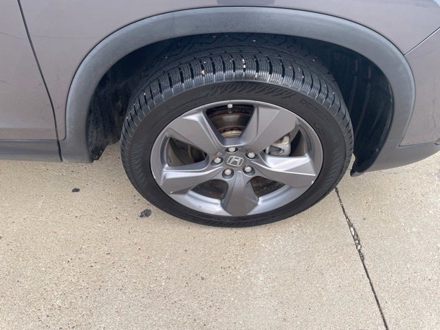 Used 2019 Honda Passport Touring image 2