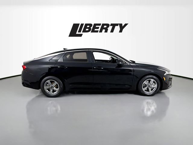 Used 2022 Kia K5 LXS image 6