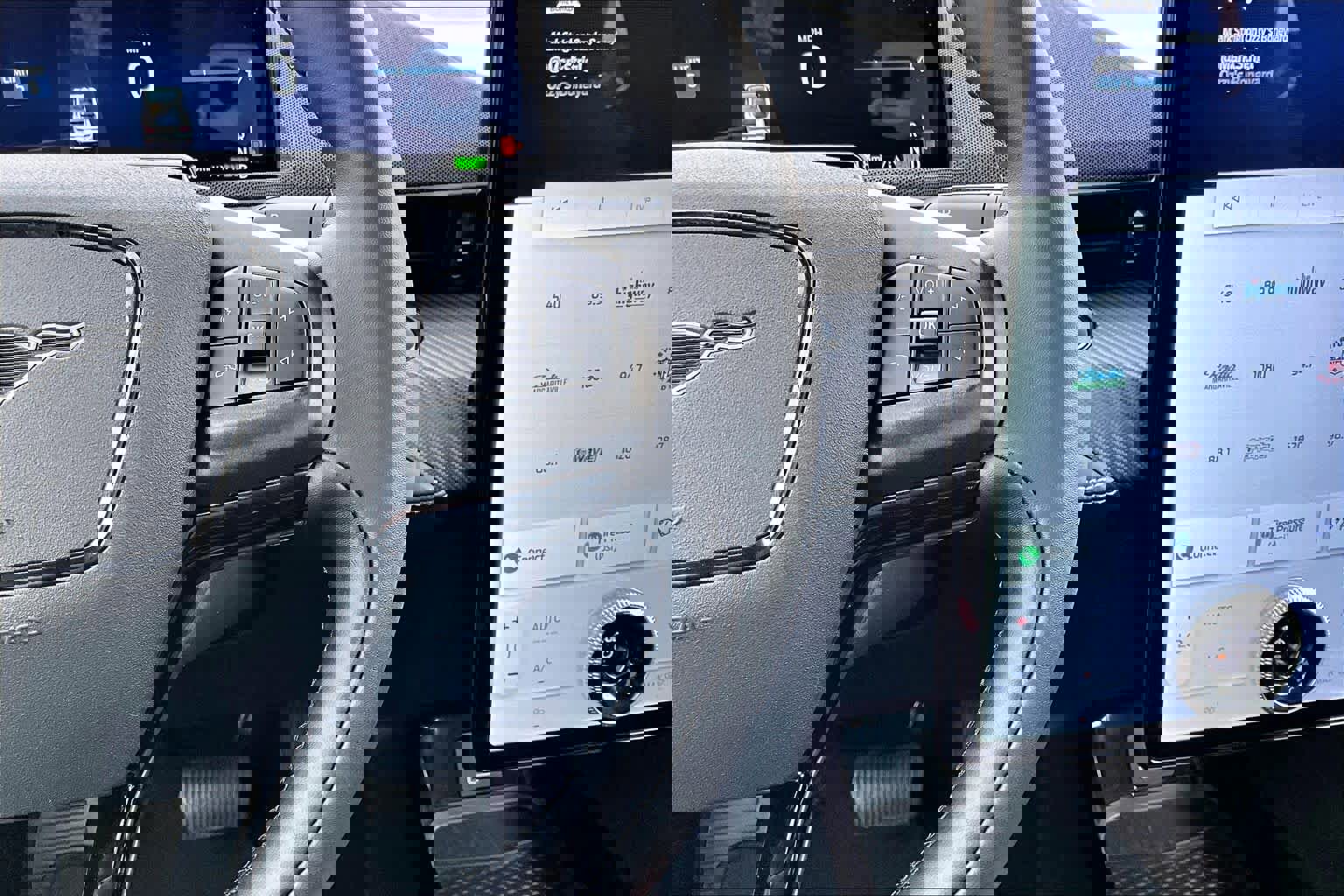 Certified 2025 Ford Mustang Mach-E Select image 26