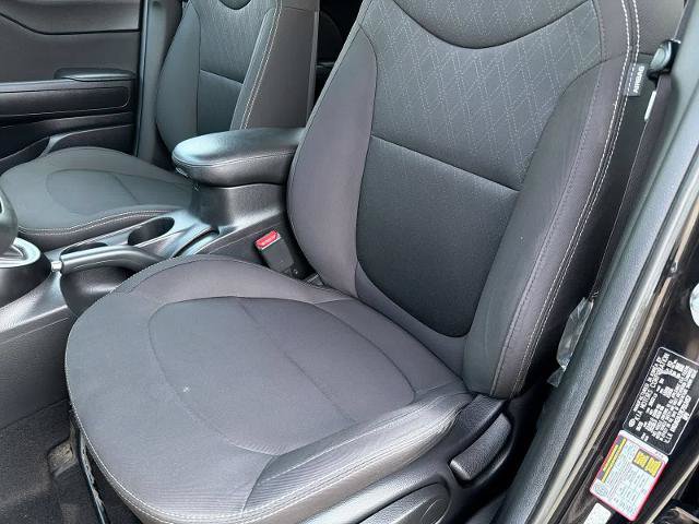 Used 2019 Kia Soul FWD image 17