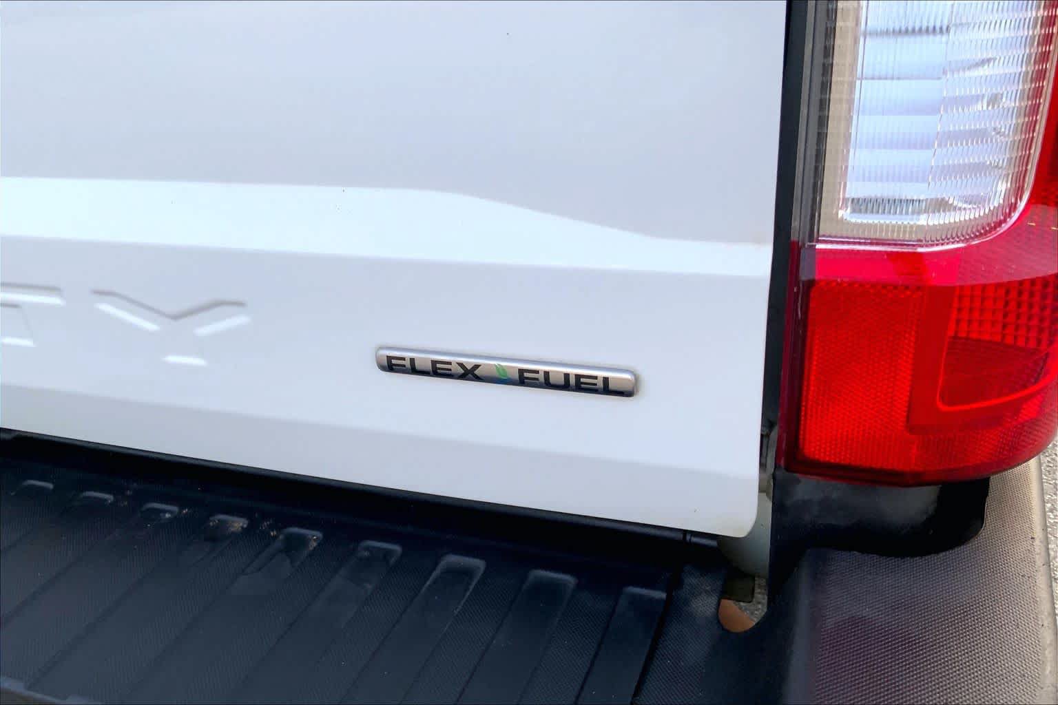 Certified 2019 Ford F250 XL w/ XL Value Package AWD/4WD image 9