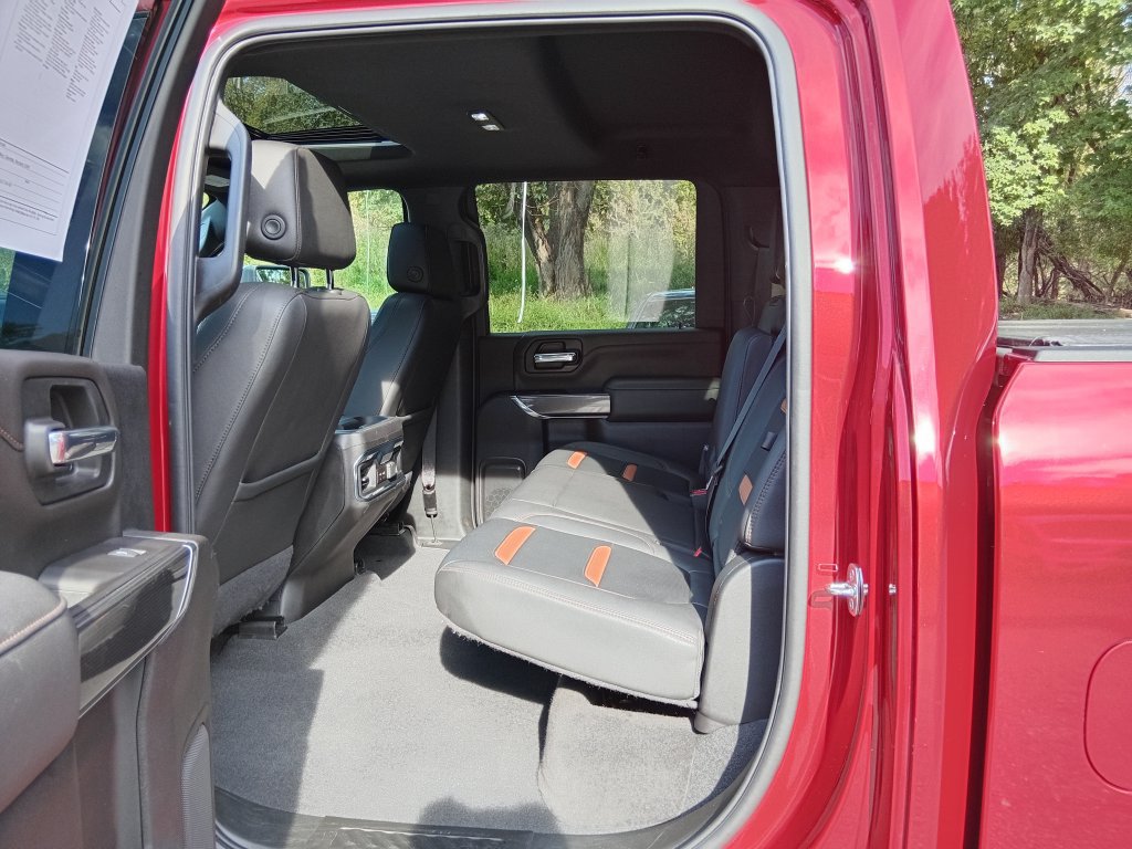 Used 2022 GMC Sierra 2500 AT4 w/ AT4 Premium Plus Package AWD/4WD image 14