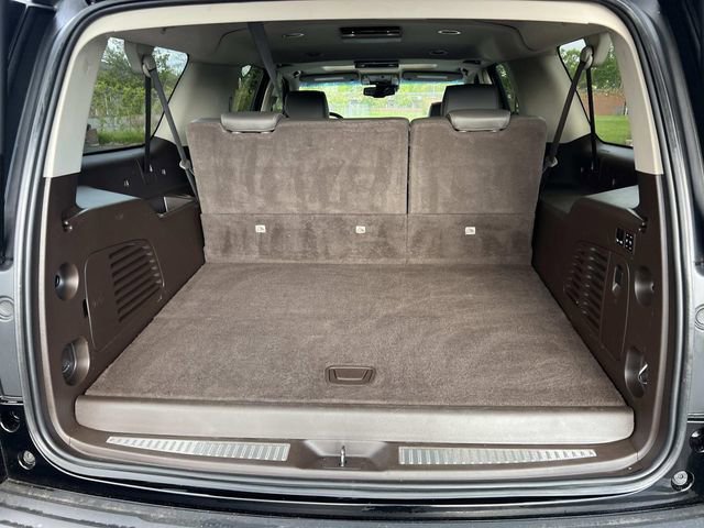 Used 2019 GMC Yukon XL Denali w/ Open Road Package AWD/4WD image 11