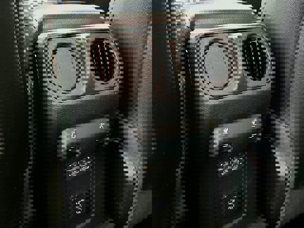 Used 2023 Jeep Gladiator Mojave w/ Dual Top Group image 16