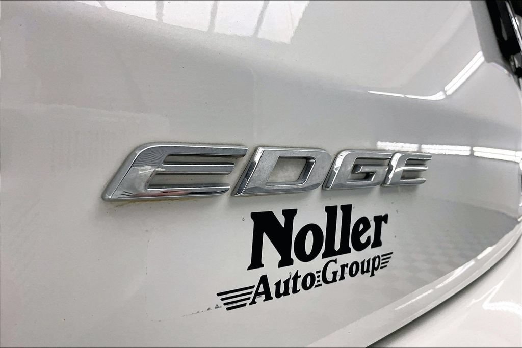 Certified 2020 Ford Edge ST w/ Equipment Group 401A AWD/4WD image 8