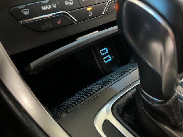 Certified 2017 Ford Edge SEL w/ Equipment Group 201A AWD/4WD image 48