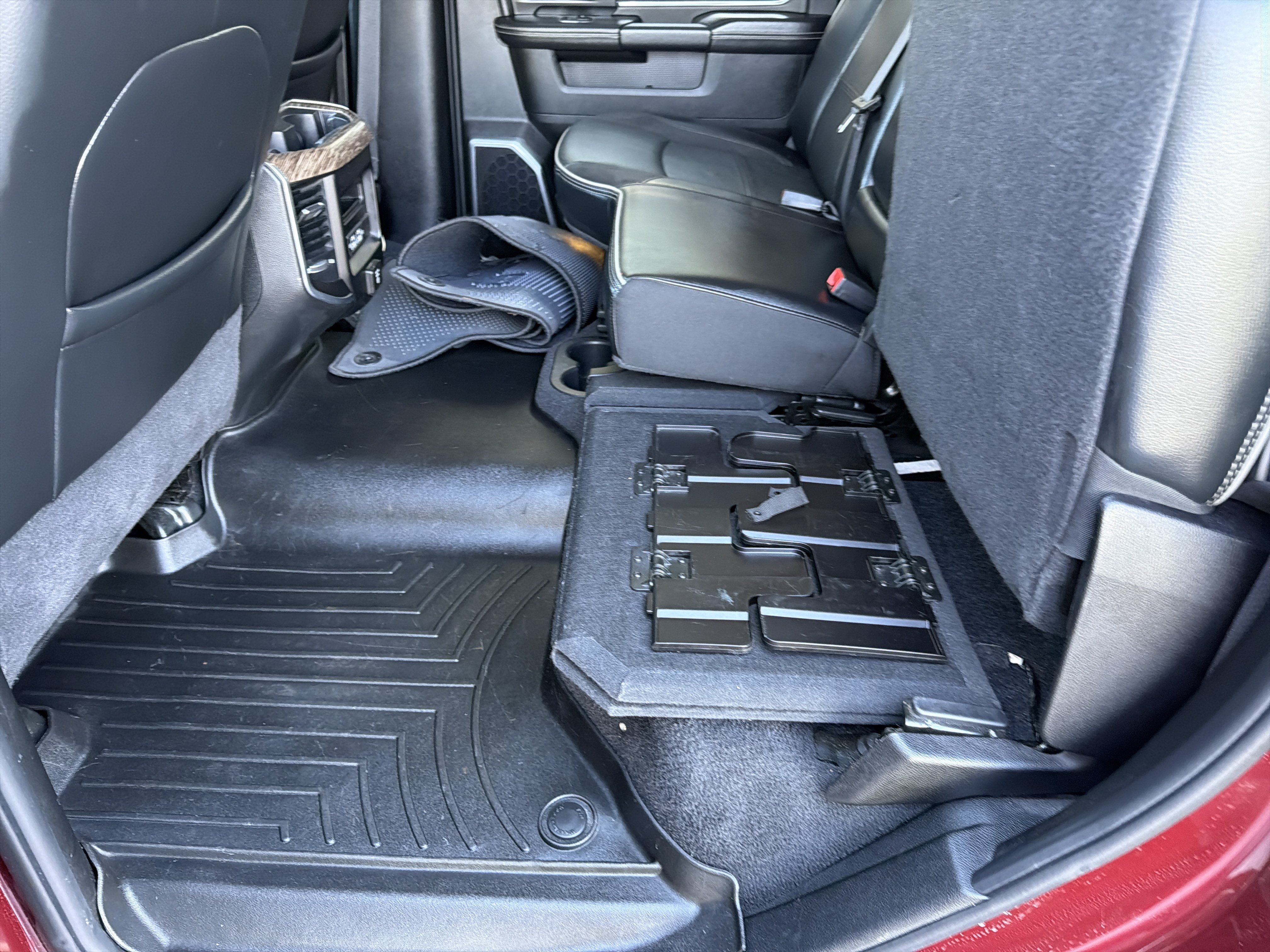 Used 2021 RAM 2500 Laramie AWD/4WD image 34