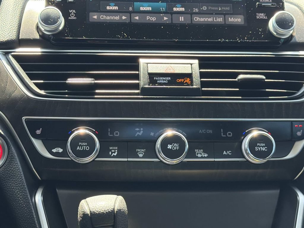 Used 2018 Honda Accord EX image 15