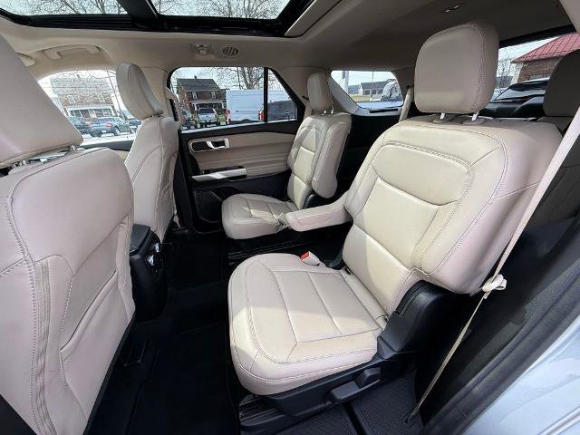 Certified 2022 Ford Explorer XLT w/ Equipment Group 202A image 28