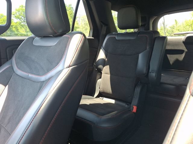 Certified 2025 Ford Explorer ST AWD/4WD image 21