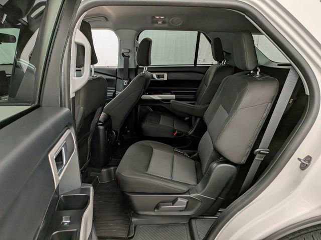 Certified 2023 Ford Explorer XLT w/ Class IV Trailer Tow Package AWD/4WD image 15