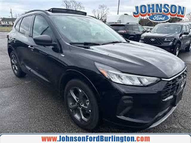 Certified 2023 Ford Escape ST-Line w/ Tech Pack #1 AWD/4WD image 1