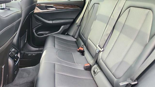 Used 2023 BMW X4 xDrive30i w/ Parking Assistance Package image 29