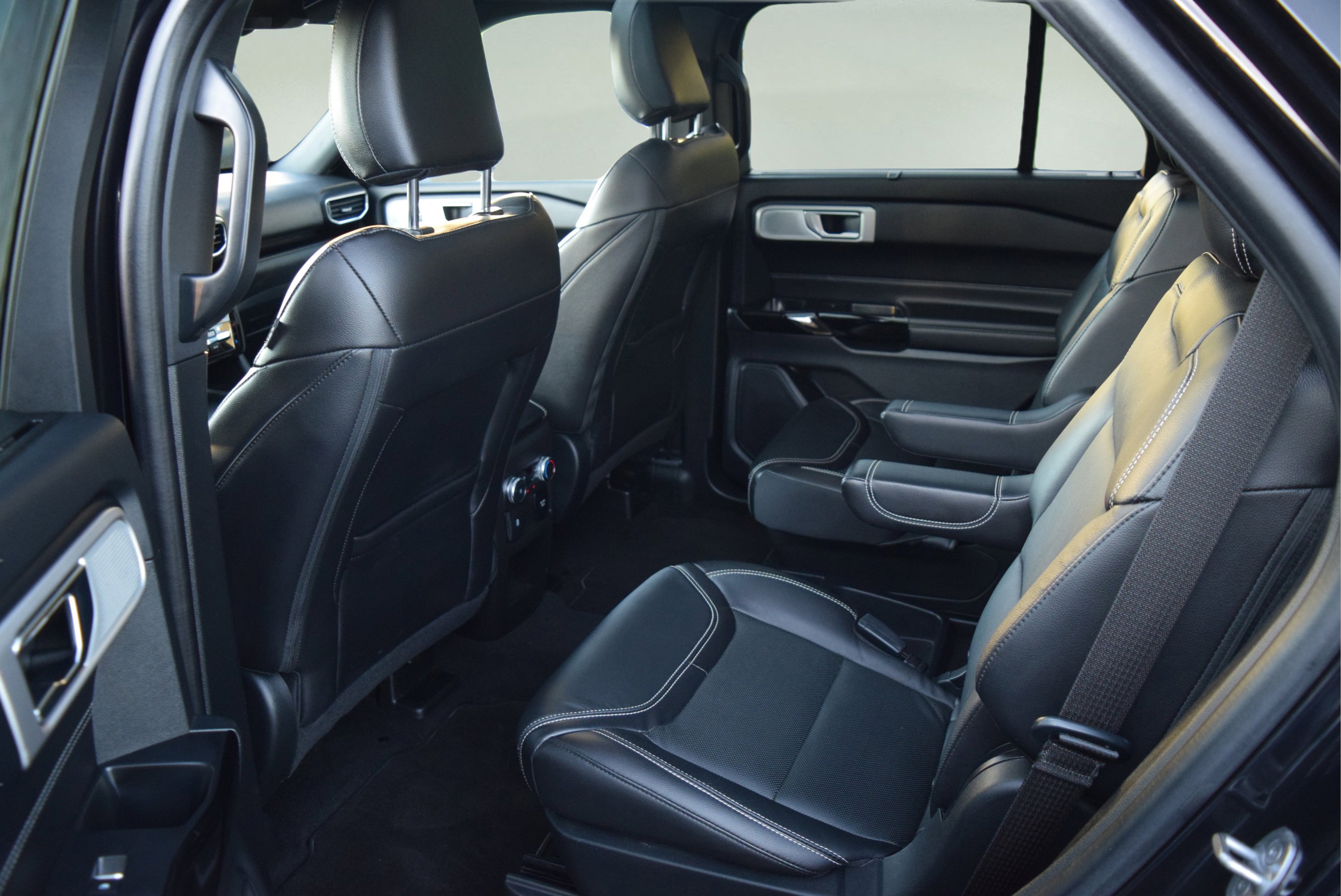 Certified 2021 Ford Explorer ST w/ Equipment Group 401A image 8