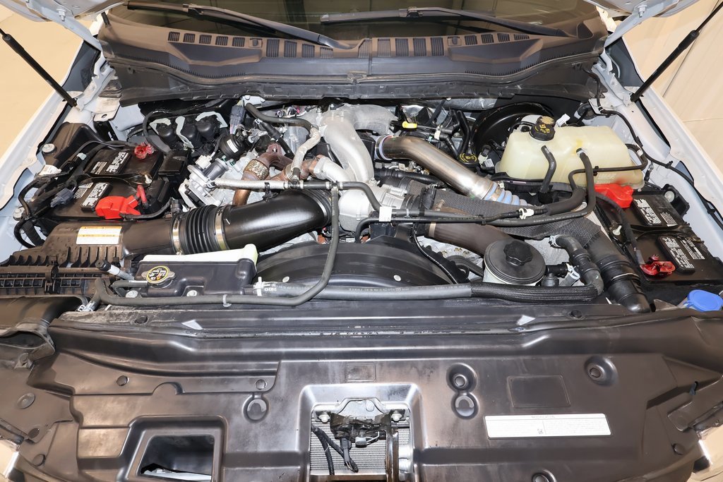 Certified 2022 Ford F250 Platinum w/ FX4 Off-Road Package image 50