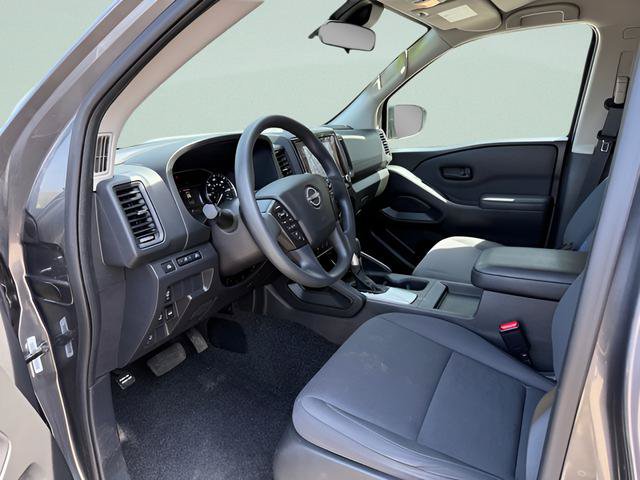 Used 2022 Nissan Frontier S w/ Technology Package AWD/4WD image 3