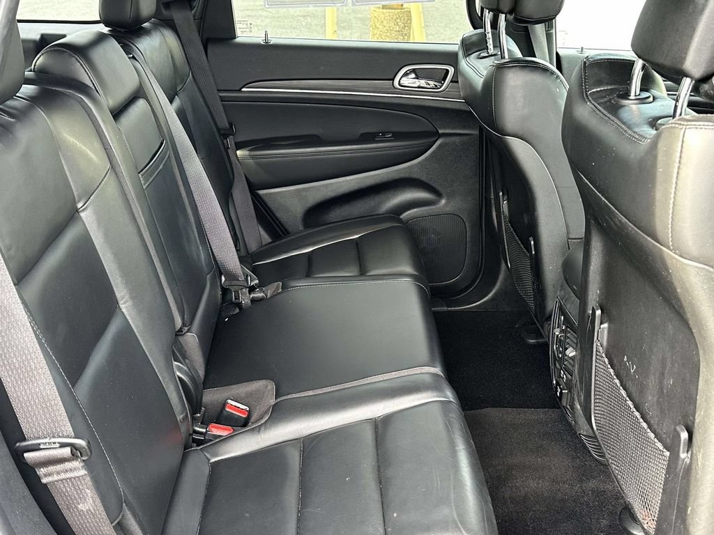 Used 2022 Jeep Grand Cherokee Limited AWD/4WD image 11