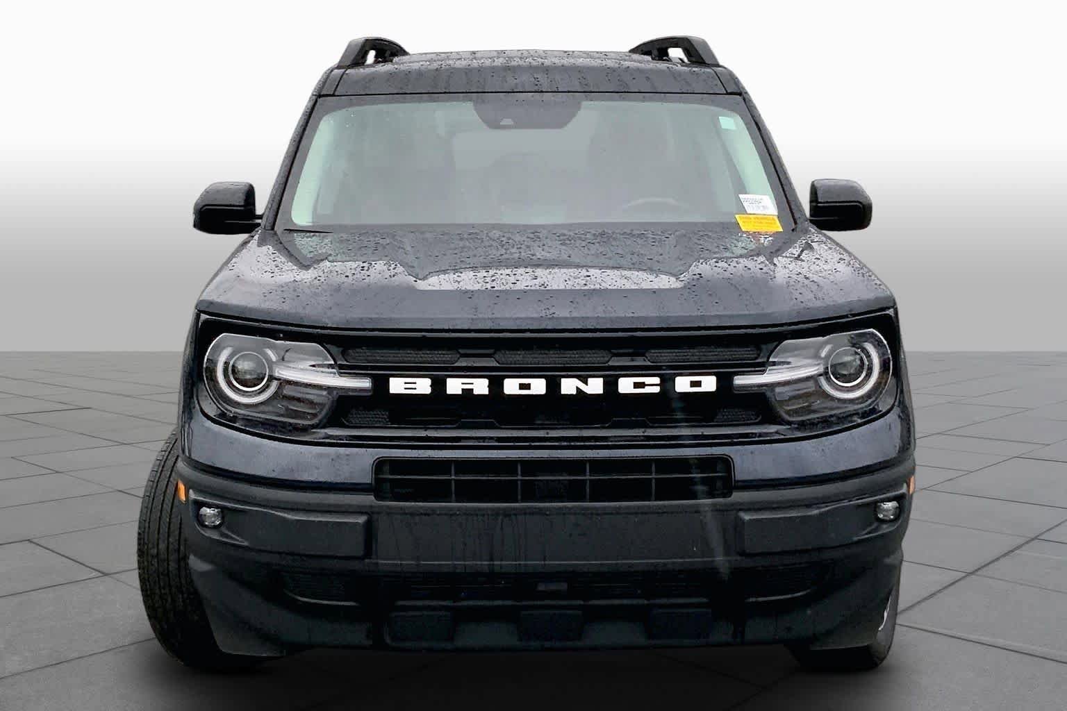 Certified 2023 Ford Bronco Sport Outer Banks w/ Tech Package AWD/4WD image 4
