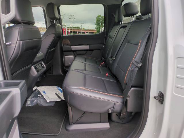 Certified 2026 Ford F250 Lariat w/ FX4 Off-Road Package AWD/4WD image 24
