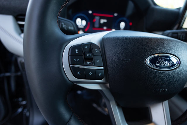 Certified 2025 Ford Explorer Active w/ Active Comfort Package image 17
