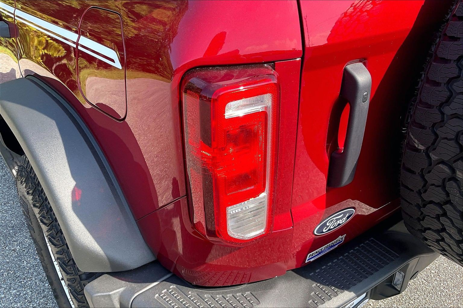 Certified 2026 Ford Bronco Heritage Edition AWD/4WD image 29