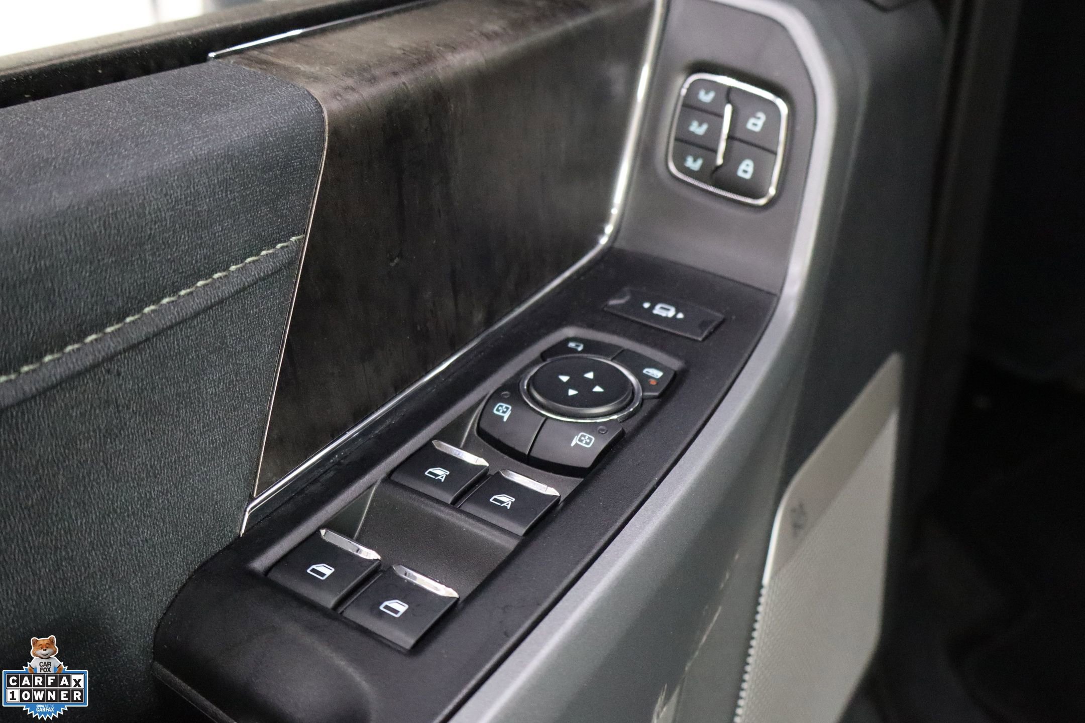 Certified 2024 Ford F350 Lariat w/ Sport Appearance Package image 14