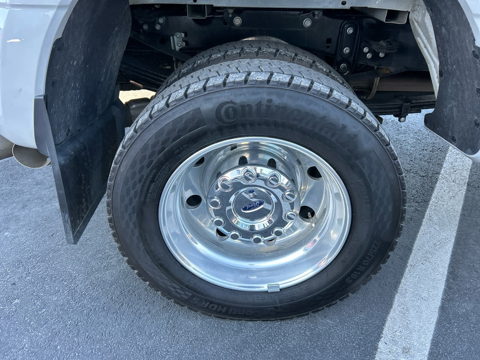 Certified 2025 Ford F450 Lariat w/ FX4 Off-Road Package image 15