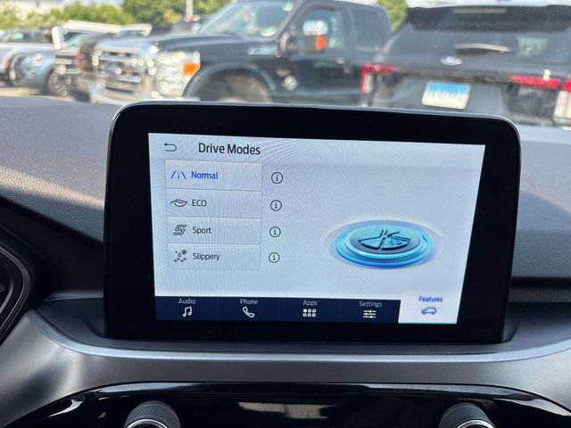 Certified 2024 Ford Escape Active AWD/4WD image 29