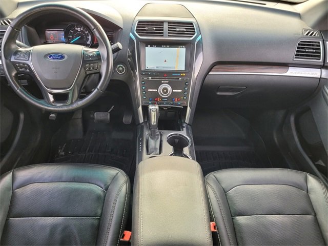 Certified 2017 Ford Explorer Limited w/ Equipment Group 301A image 11