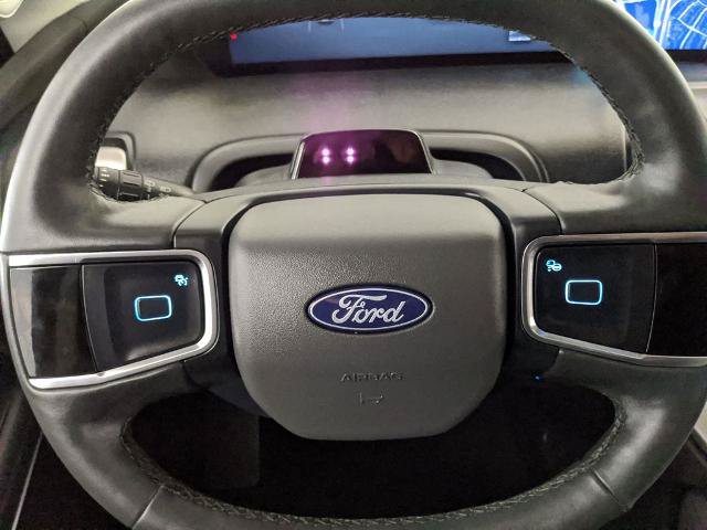Certified 2025 Ford Expedition Active AWD/4WD image 10