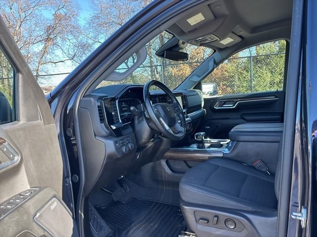 Used 2024 Chevrolet Silverado 1500 RST w/ Convenience Package II image 14