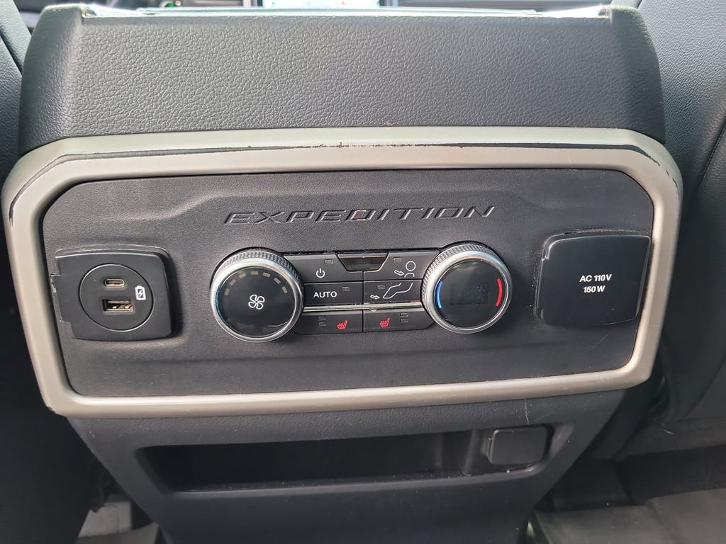 Certified 2022 Ford Expedition Max Limited RWD image 16