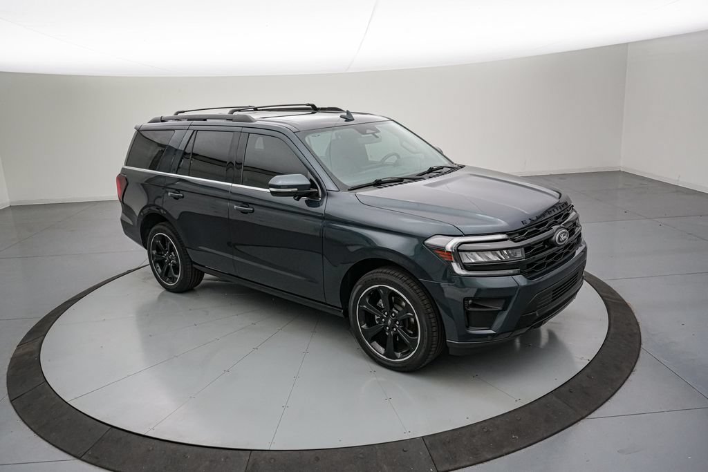 Certified 2024 Ford Expedition Limited AWD/4WD image 2