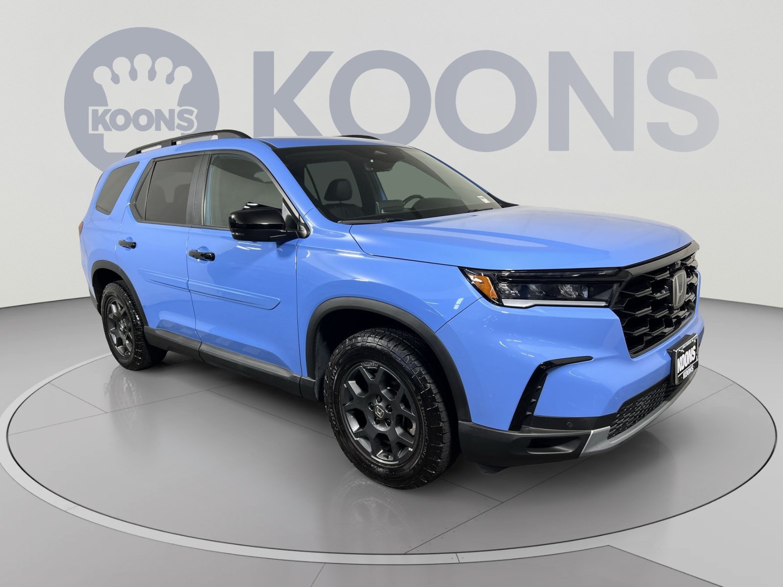 Used 2024 Honda Pilot TrailSport image 2