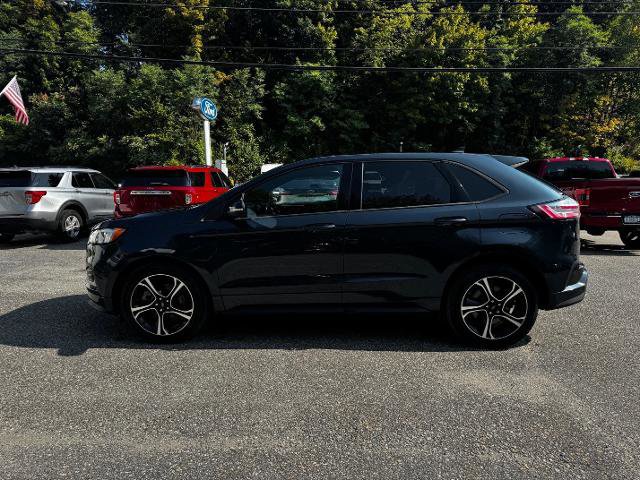 Certified 2022 Ford Edge ST image 2