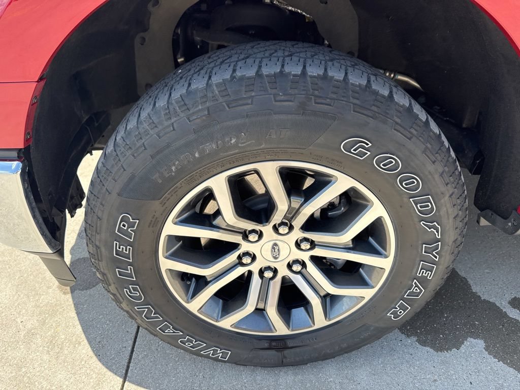 Certified 2021 Ford F150 Lariat w/ Tow Technology Package AWD/4WD image 5