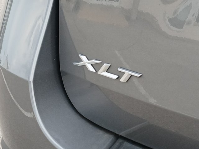 Certified 2023 Ford Explorer XLT w/ Equipment Group 202A AWD/4WD image 27