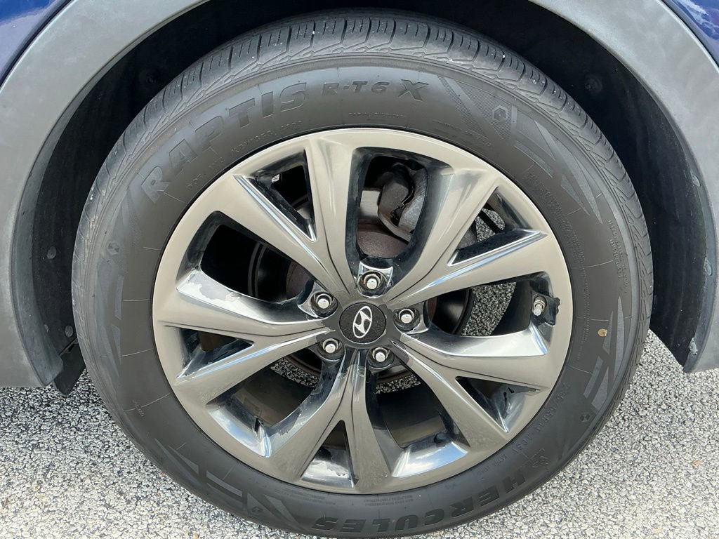 Used 2018 Hyundai Santa Fe Sport w/ 2.0T Ultimate Tech Package 05 FWD image 26