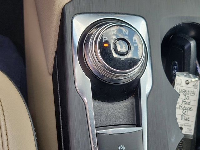 Certified 2020 Ford Escape SEL FWD image 29