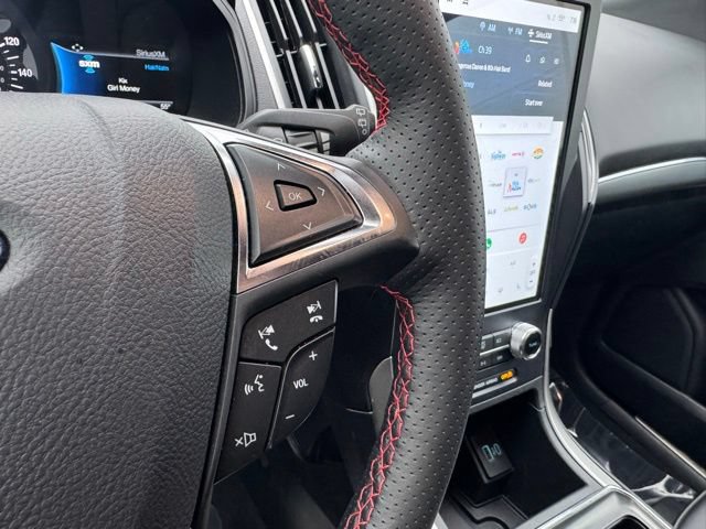 Certified 2024 Ford Edge ST-Line AWD/4WD image 25