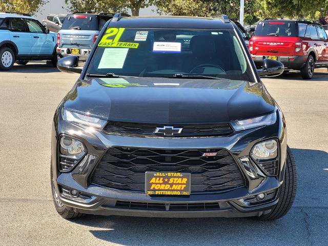 Used 2021 Chevrolet TrailBlazer RS w/ Sun and Liftgate Package FWD image 2