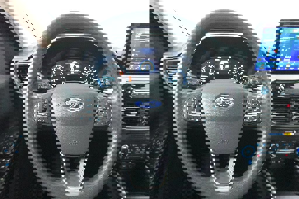 Certified 2020 Ford Escape SE image 15