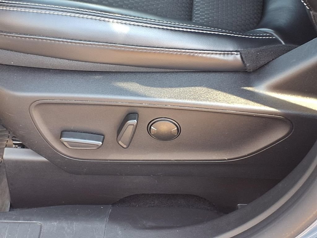 Certified 2024 Ford Escape SE FWD image 4