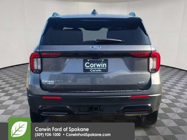 Certified 2025 Ford Explorer ST-Line image 4