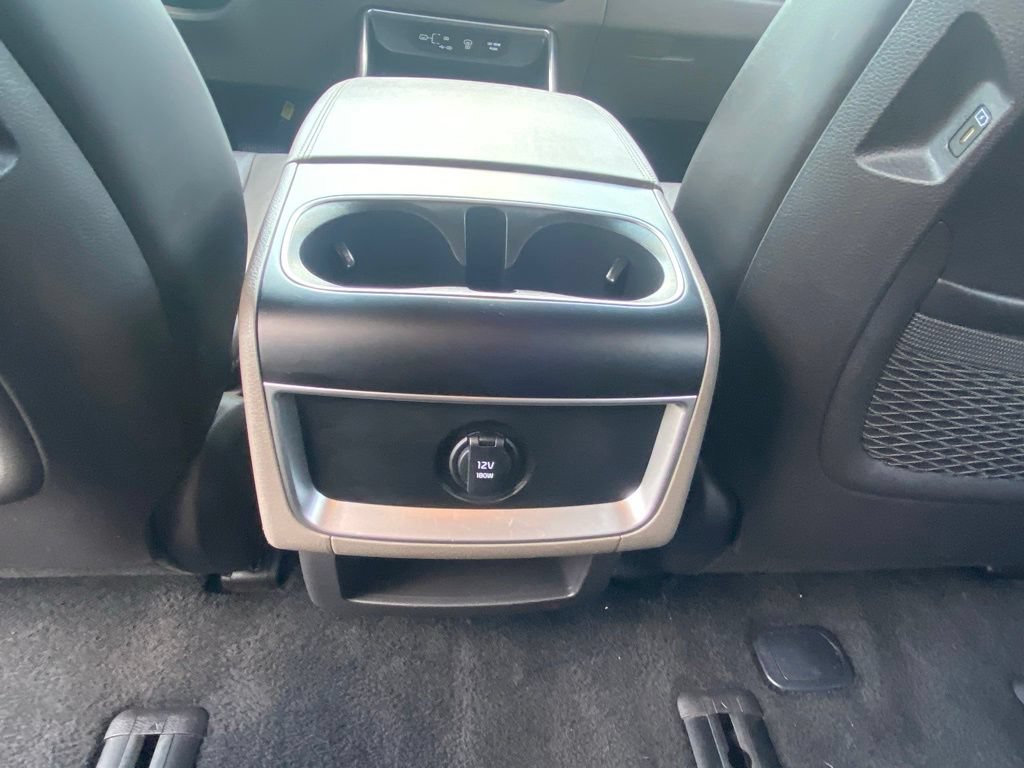Used 2026 Kia Carnival LXS FWD image 28